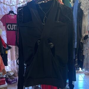 Black Women's Mesh Sleeve Top